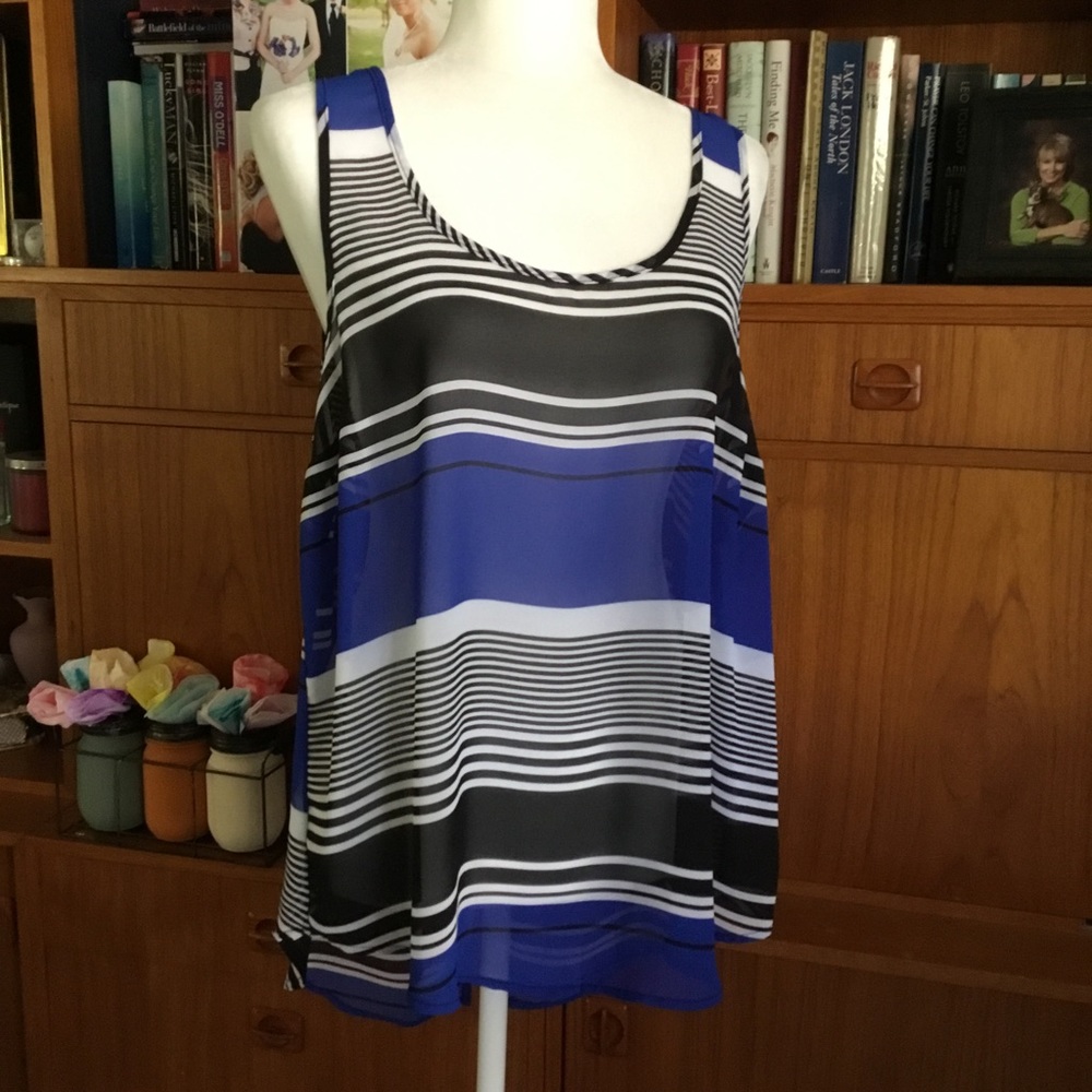 SHEER TORRID TANK WITH OPEN BUTTON BACK